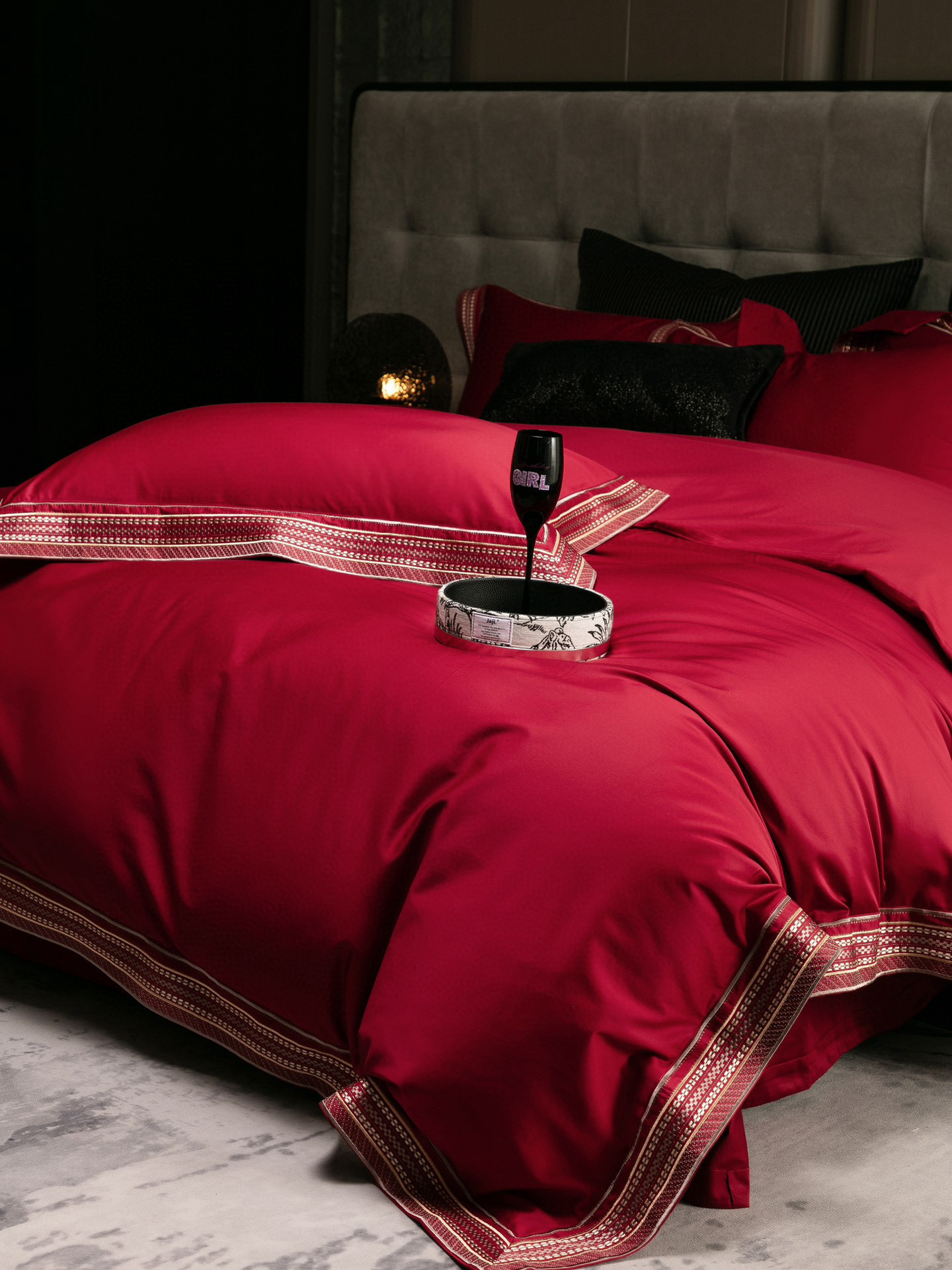 LuxeMont - Set di Biancheria da Letto Premium