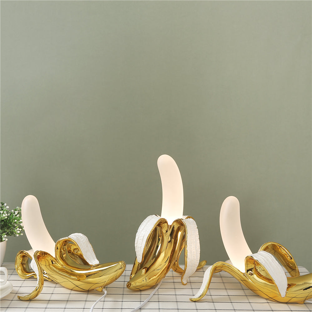 GoldenBanana - Elegant Art Deco Table Lamp