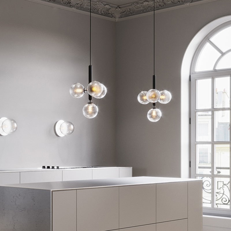 CrystalGlow – Lámpara Colgante Moderna de Vidrio y Aluminio
