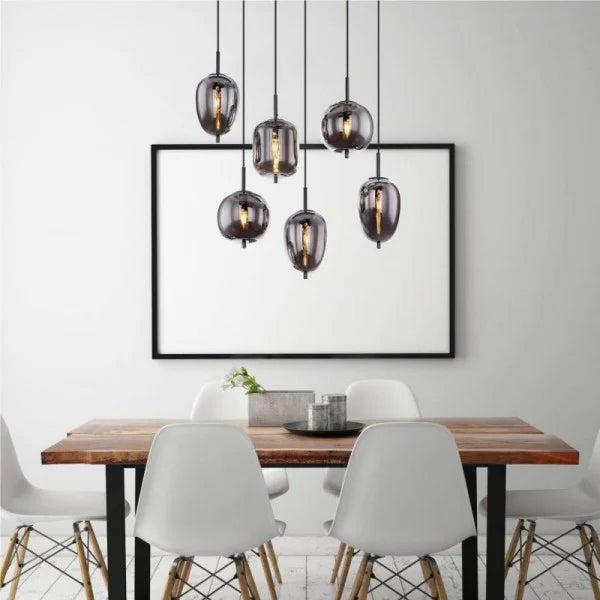 ShadowLuxe - Luz Elegante con un Aspecto Versátil