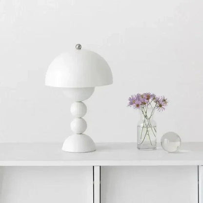 FlowerLume - Stylish Floral Nordic Table Lamp