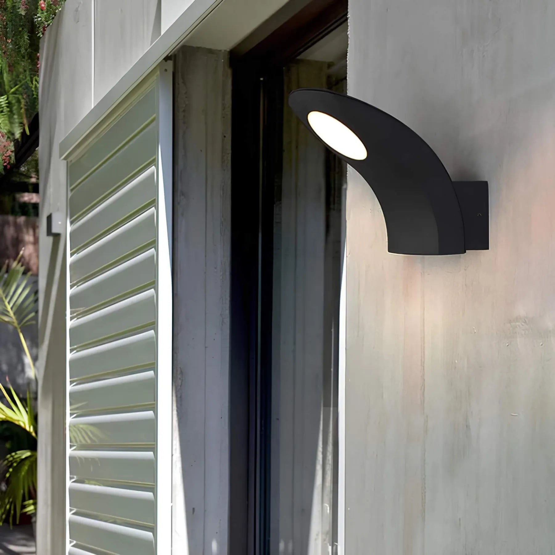 Variant image for Glowshield - Energy-Efficient LED Outdoor Wall Light Fixture for Sustainable Lighting-3