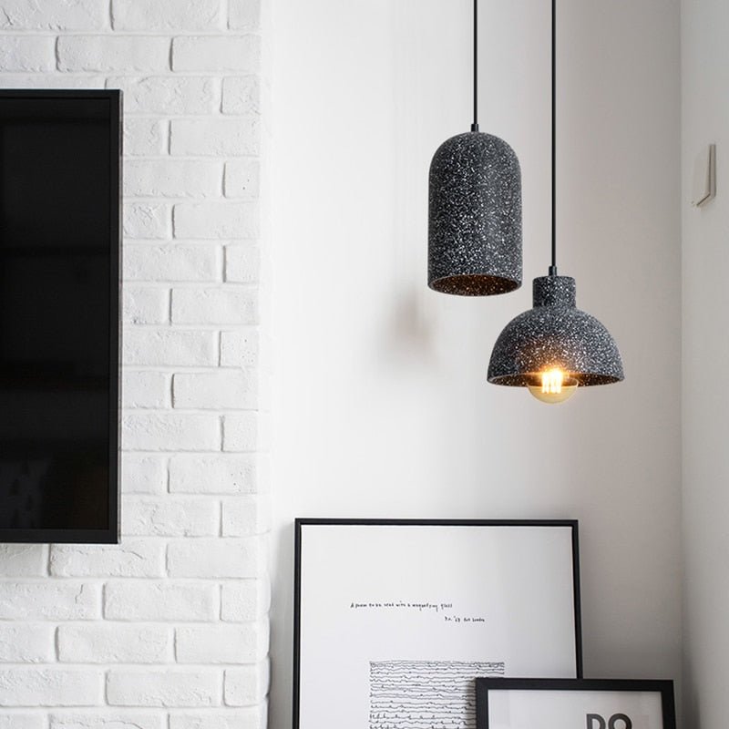 UrbanLume – Lampada a sospensione in cemento moderno