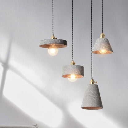 UrbanLume – Lampada a sospensione in cemento moderno