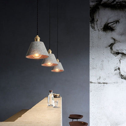UrbanLume – Lampada a sospensione in cemento moderno