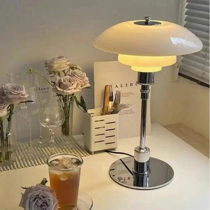 AuraDisk - Lampada in Metallo Elegante con Design Basso