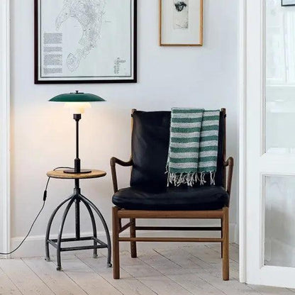 AuraDisk - Lampada in Metallo Elegante con Design Basso