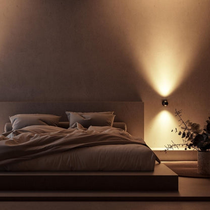 SpinLite - LED Wall Lamp with Adjustable Rotation