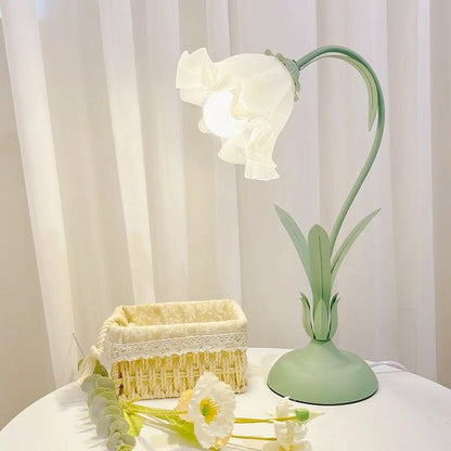 BloomBeam - Adjustable Retro Table Lamp