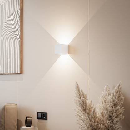 GuardGlow – LED Wall Lamp with Warm Light